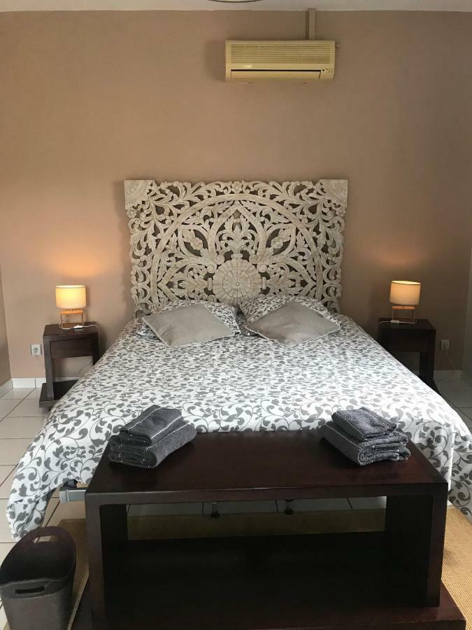 Maison Créole avec 2 chambres Saint Pierre Extérieur photo